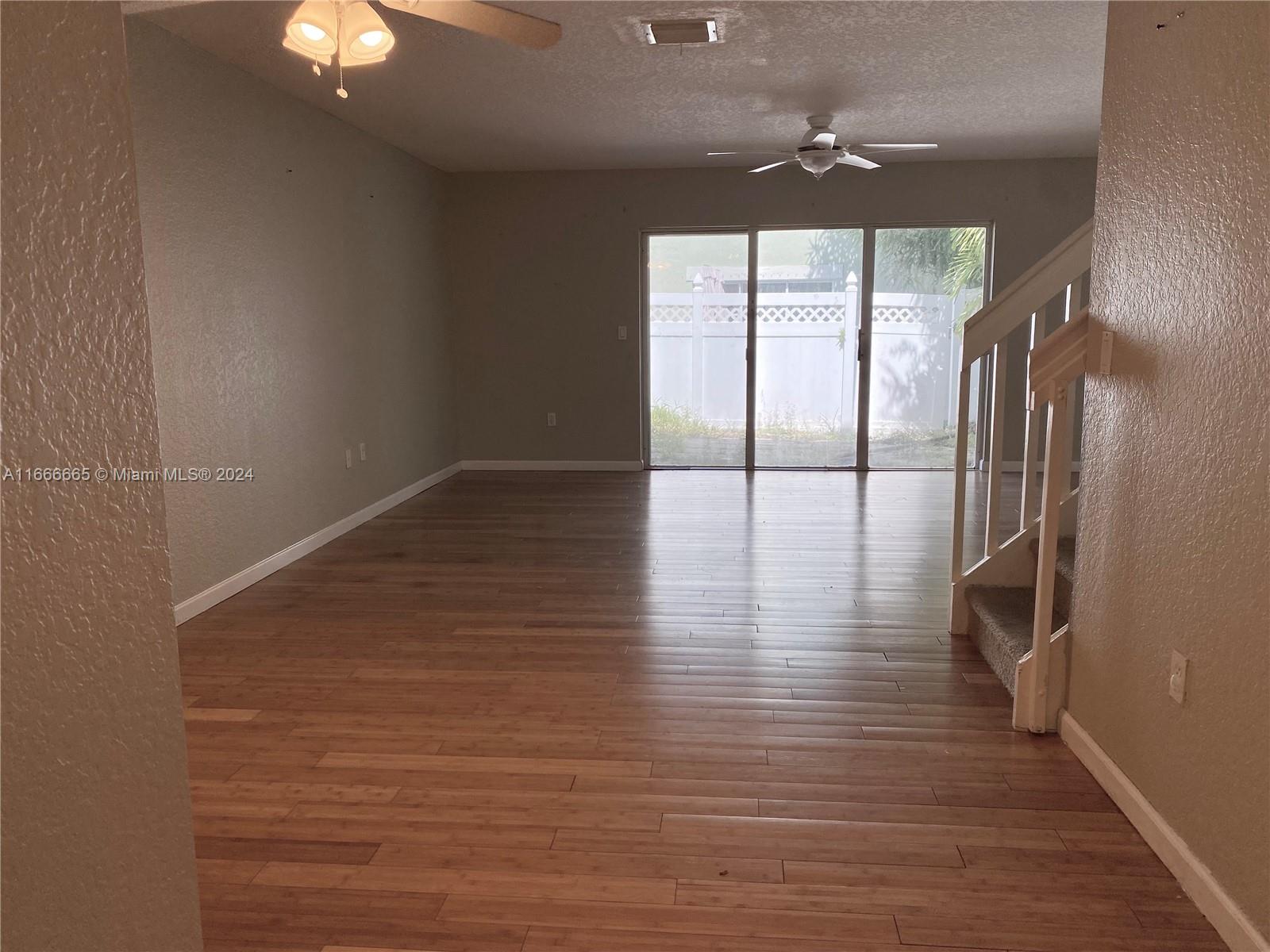 147 Hidden Ct Road, Unit H43 Hollywood, FL 33023 - Photo 3 of 27 Gallery Image 3