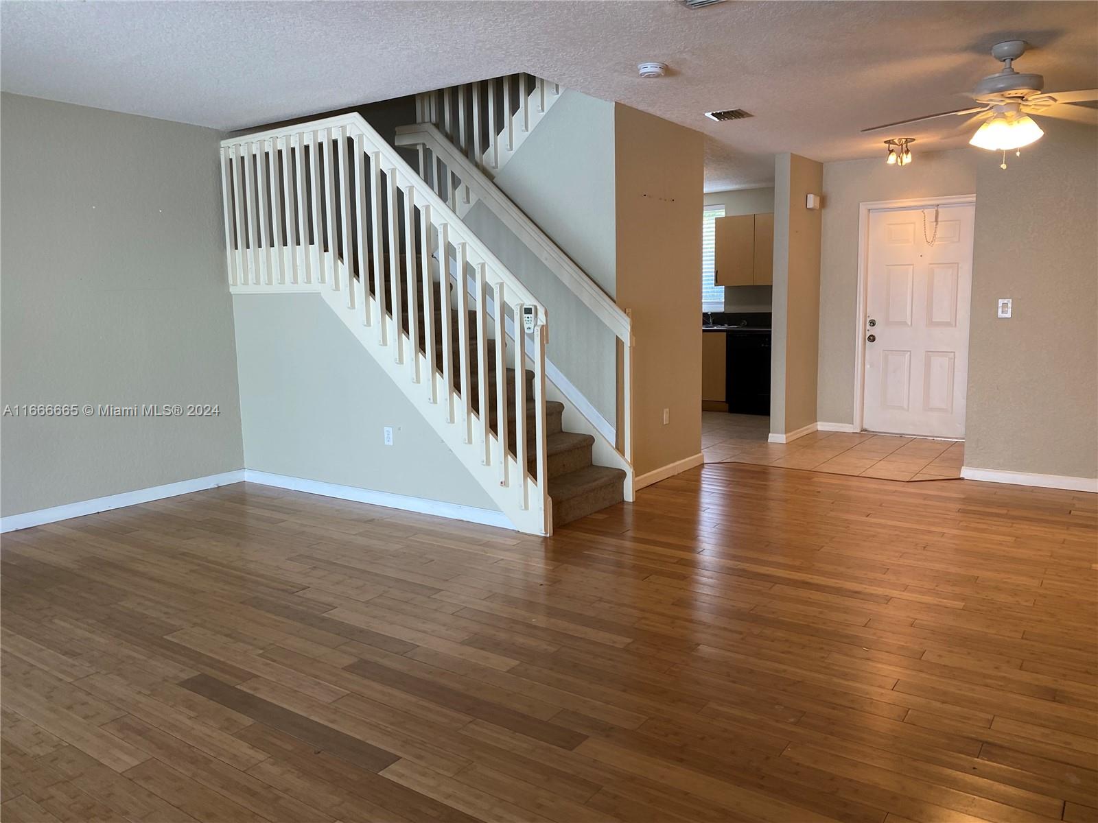 147 Hidden Ct Road, Unit H43 Hollywood, FL 33023 - Photo 7 of 27 Gallery Image 7