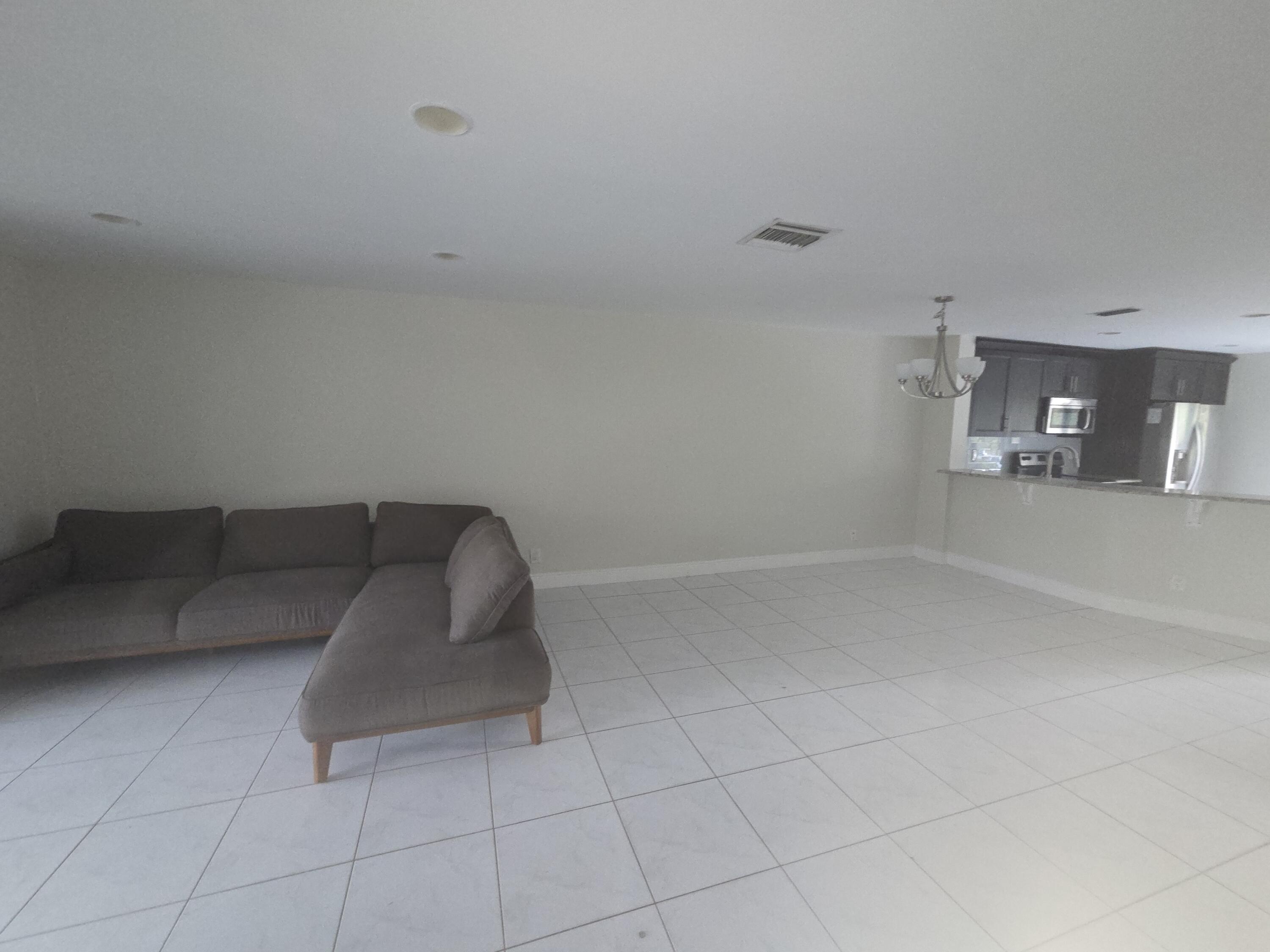 7890 Lago Del Mar Drive, Unit 142 Boca Raton, FL 33433 - Photo 4 of 10 bz6