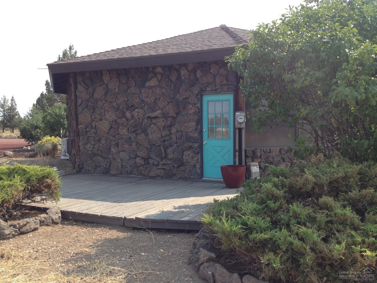 18030 Plainview Road Bend, OR 97703 - Photo 20 of 25 Additional Photo