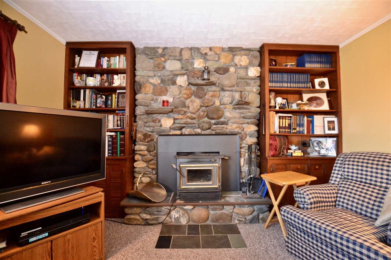 55 Shaw Heights Road Waterbury, VT 05677 - Photo 9 of 28 Gallery Image 9