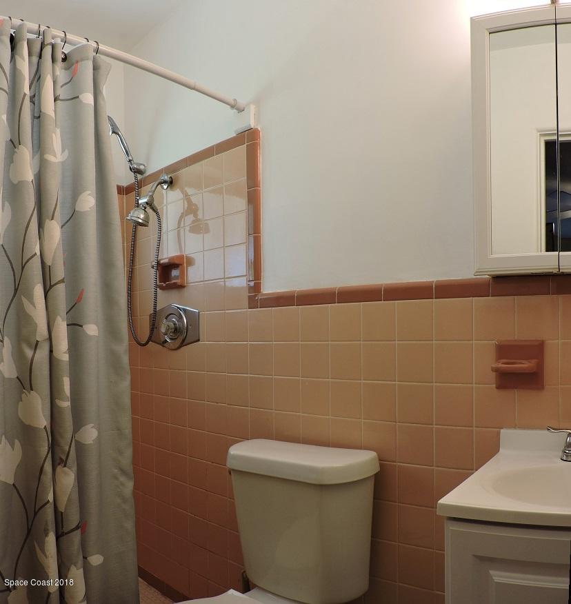 2374 Shenandoah Road Palm Bay, FL 32905 - Photo 14 of 17 Master Bathroom