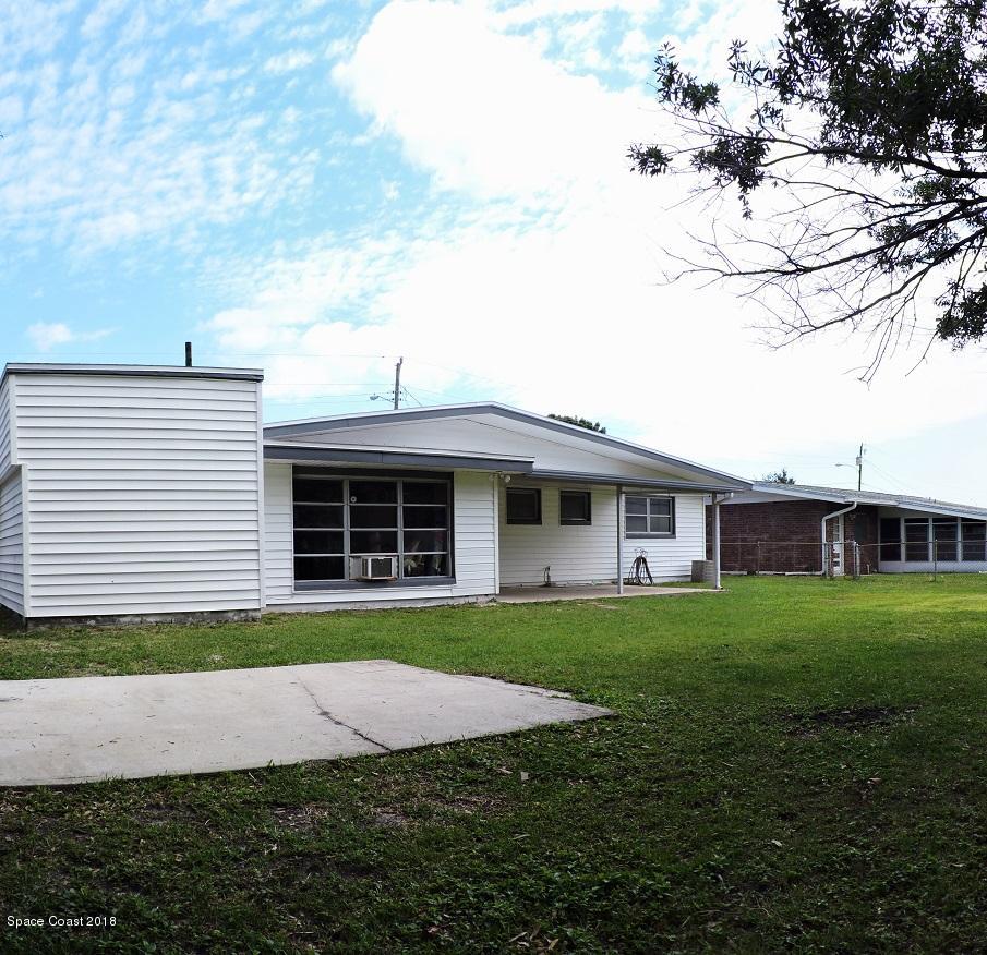 2374 Shenandoah Road Palm Bay, FL 32905 - Photo 15 of 17 Backyard