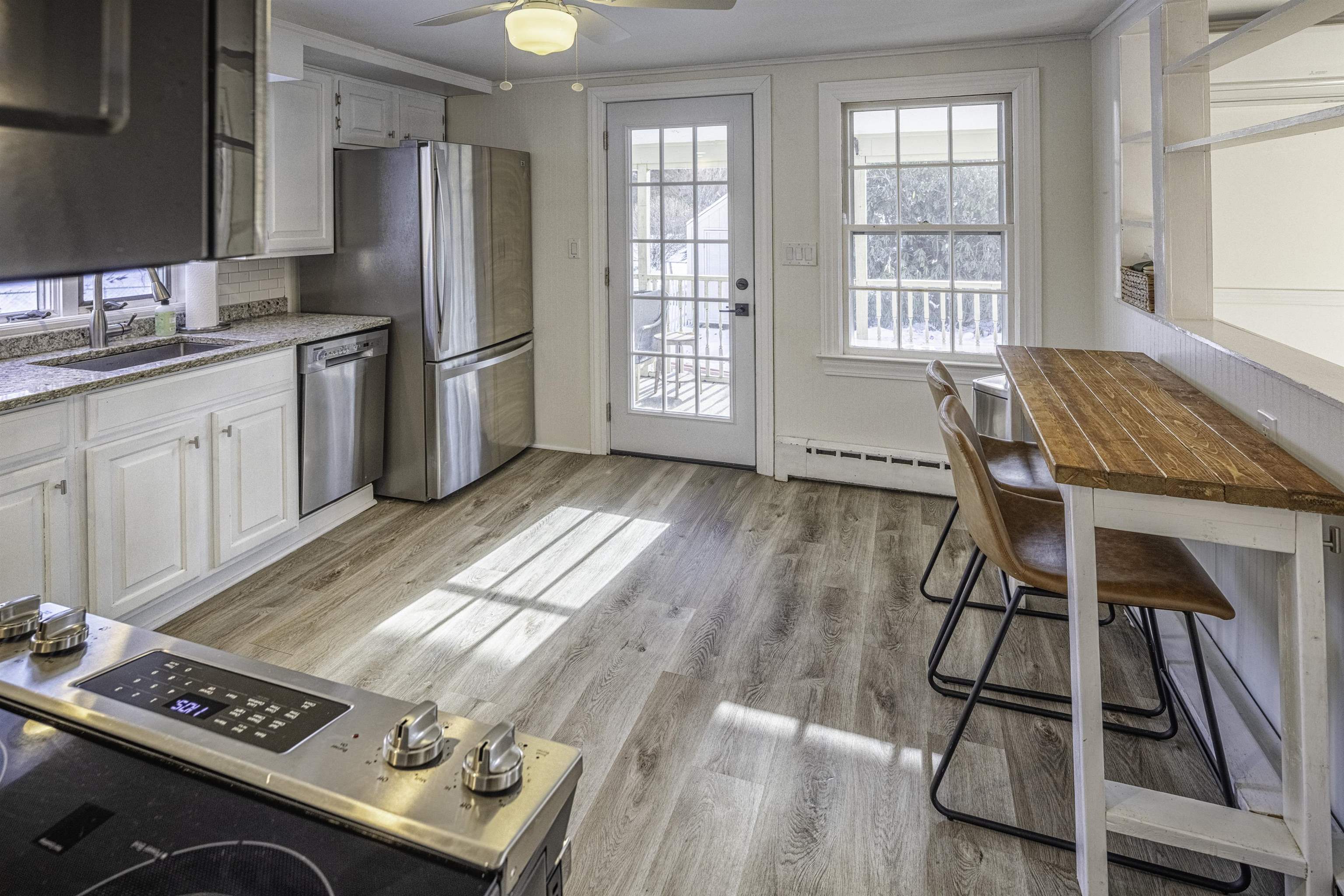 12 Chandler Way Dover, NH 03820 - Photo 4 of 39