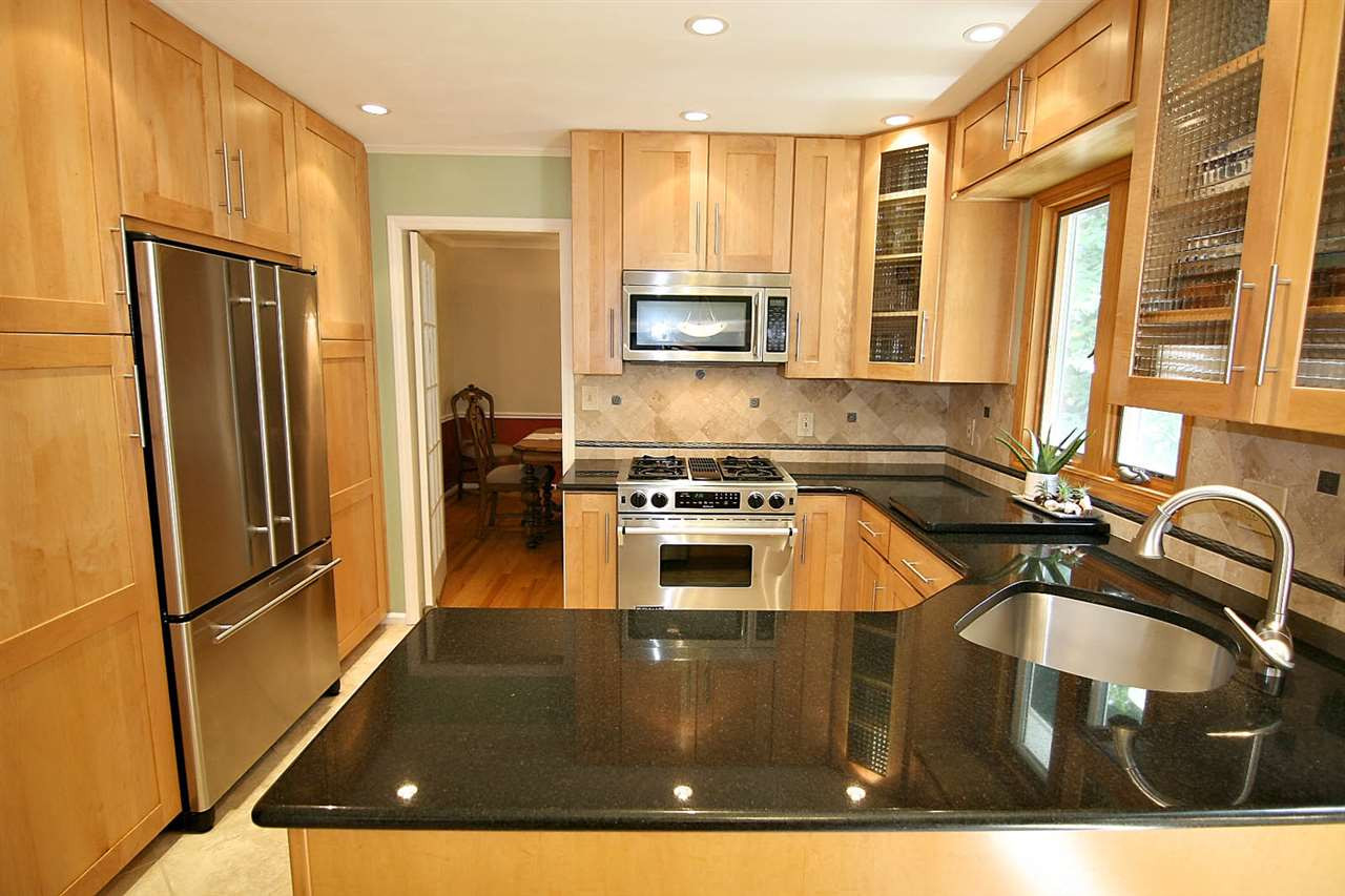 1106 Plateau Lane Raleigh, NC 27615 - Photo 11 of 25 Fully Updated Kitchen