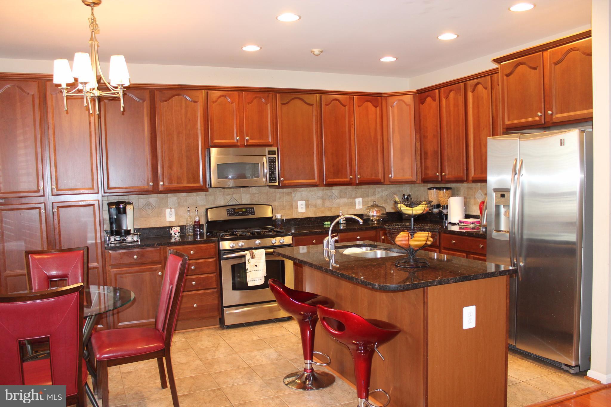9168 Furey Road Lorton, VA 22079 - Photo 10 of 29 Kitchen