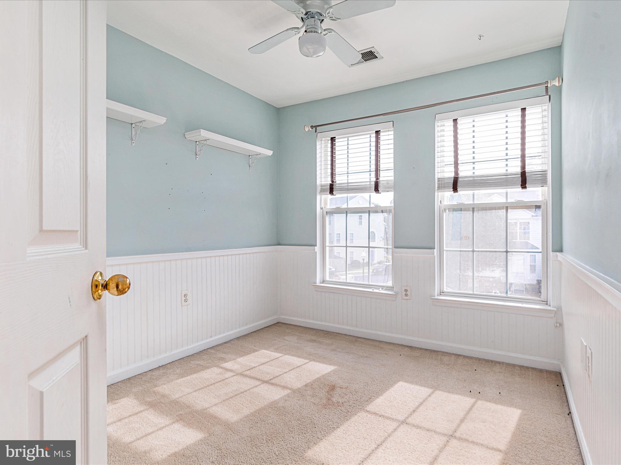 17365 Avion Square Round Hill, VA 20141 - Photo 11 of 23 Bedroom 2