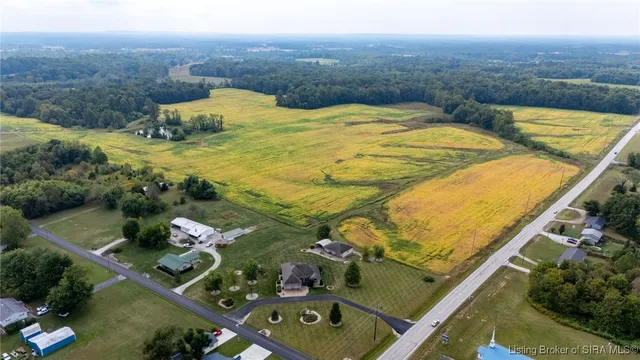 $1,500,000 | 256 State Highway, Scottsburg, IN 47170