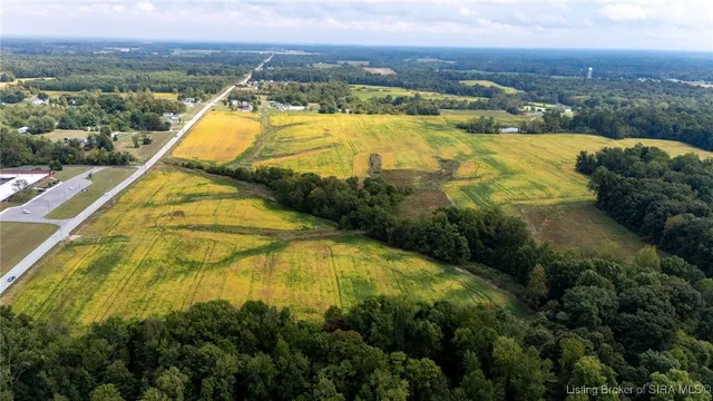 $1,500,000 | 256 State Highway, Scottsburg, IN 47170