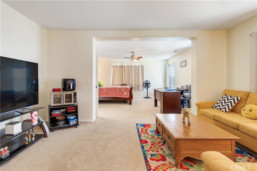 31271 Moss Street Mentone, CA 92359 - Photo 31 of 36