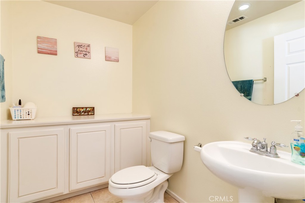 31271 Moss Street Mentone, CA 92359 - Photo 34 of 36