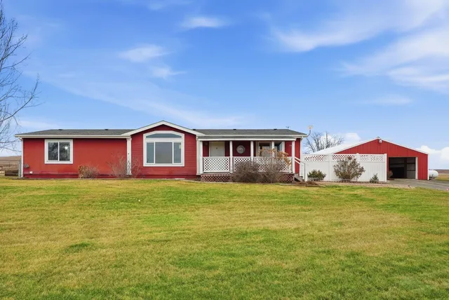 $475,000 | 3013 East Watt Road, Spangle, WA 99031