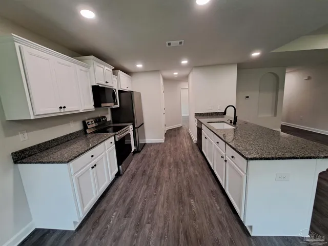 $305,000 | 7834 Tippin Avenue, Pensacola, FL 32514