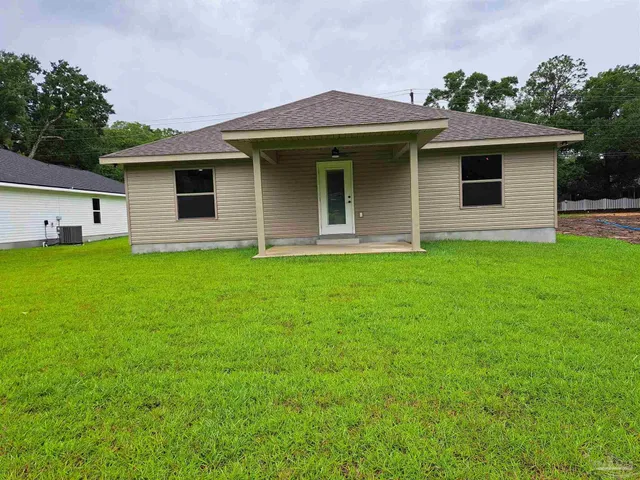 $305,000 | 7834 Tippin Avenue, Pensacola, FL 32514
