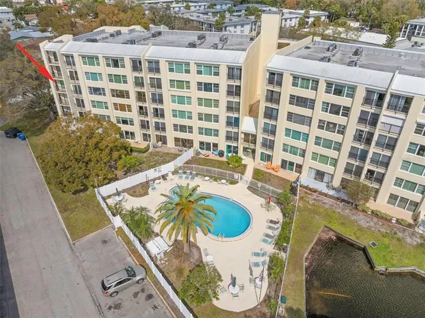 $295,000 | 225 Country Club Drive, Unit F1401, Largo, FL 33771