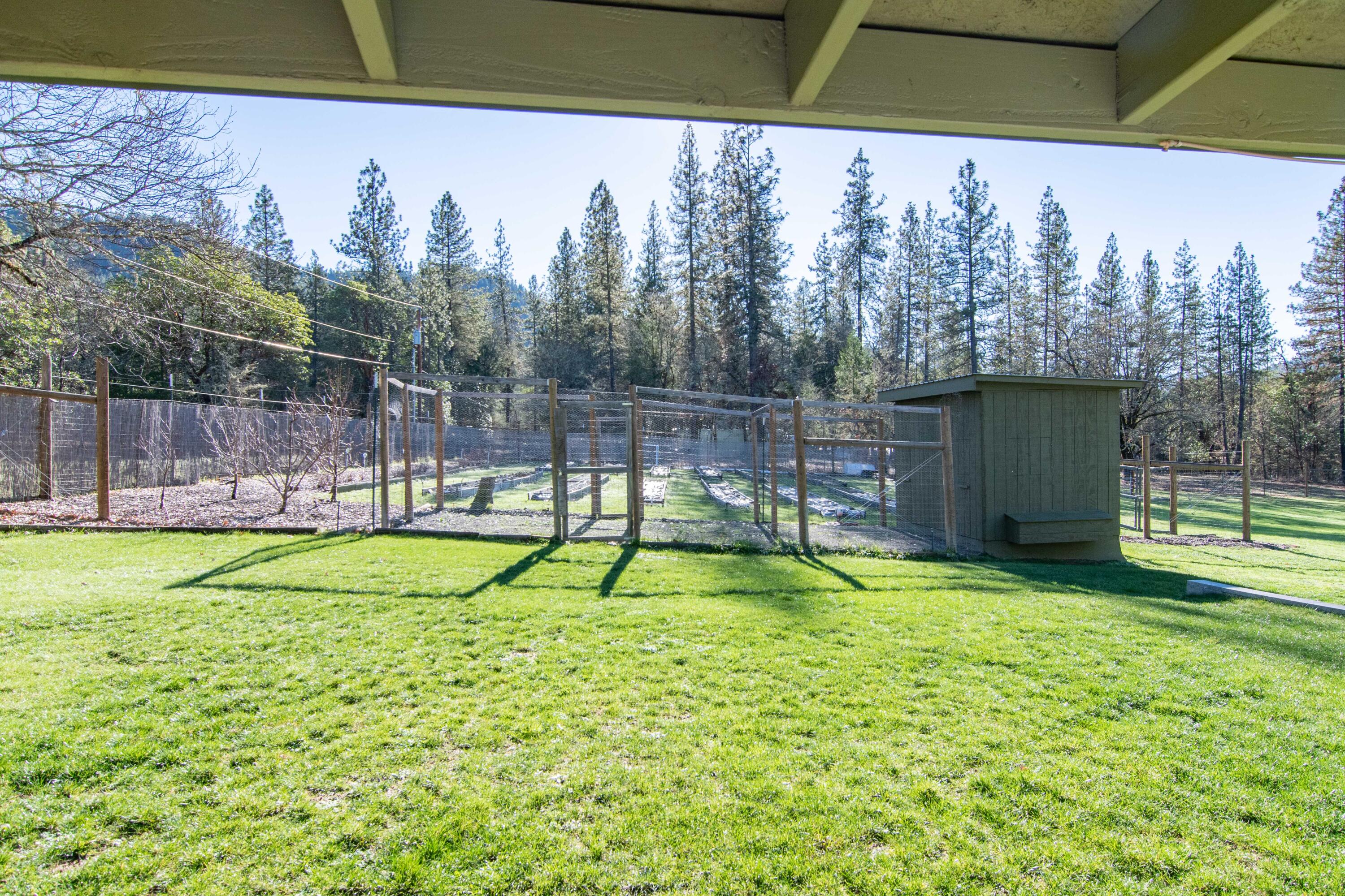 550 Earhart Road Rogue River, OR 97537 - Photo 29 of 37 Earhart Rd-57