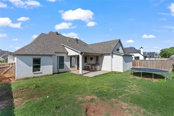 $510,000 | 601 Dumaine Drive, Bossier City, LA 71111