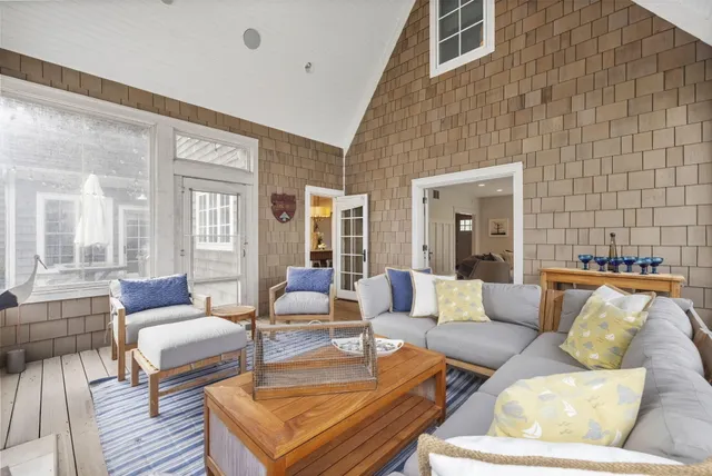 $3,199,900 | 11674 Riviera Drive, New Buffalo, MI 49117