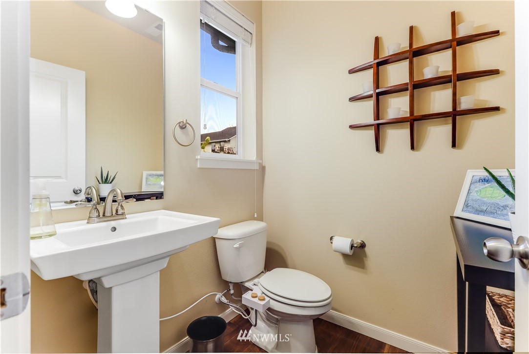 13441 Southeast 181st Street Renton, WA 98058 - Photo 8 of 21 Gallery Image 8