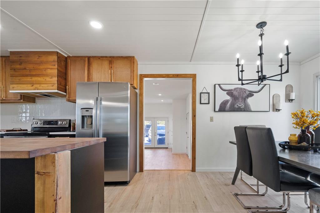 28431 Woodland Road Paola, KS 66071 - Photo 23 of 64