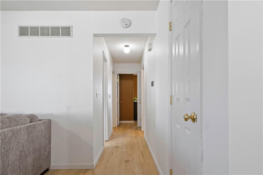 28431 Woodland Road Paola, KS 66071 - Photo 27 of 64