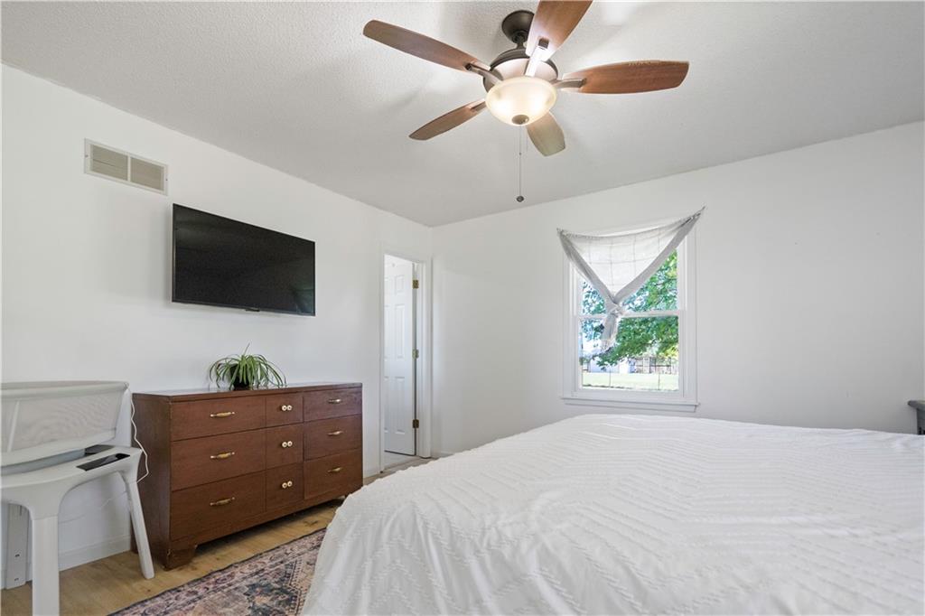 28431 Woodland Road Paola, KS 66071 - Photo 30 of 64