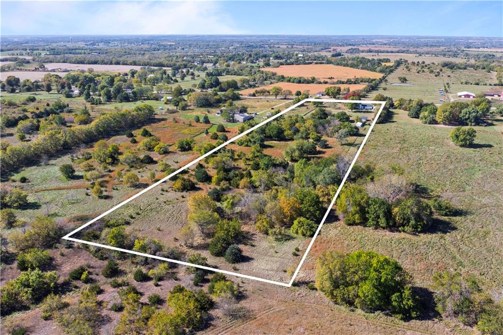 28431 Woodland Road Paola, KS 66071 - Photo 58 of 64