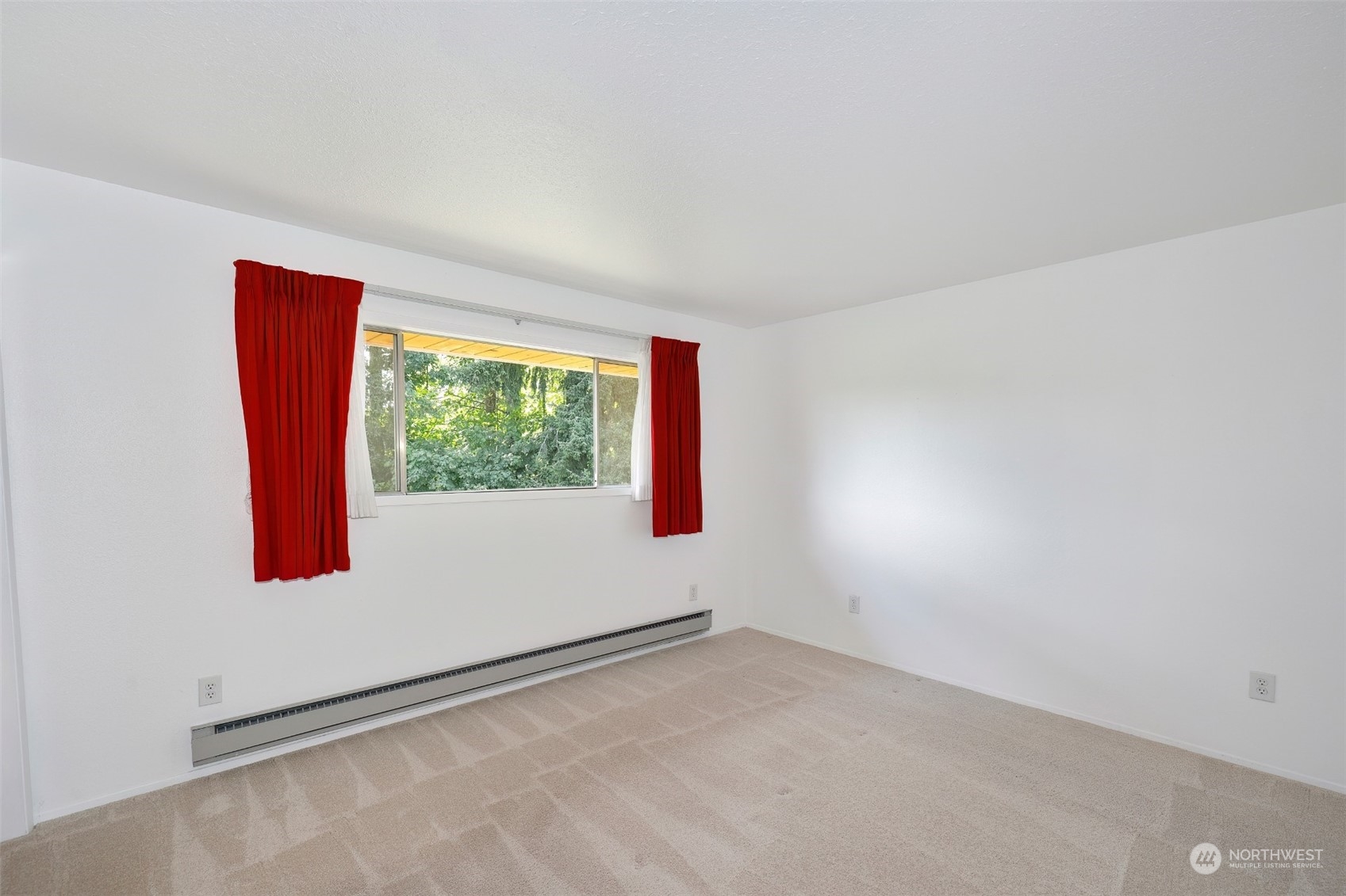 4763 East Collins Road Port Orchard, WA 98366 - Photo 16 of 30 Gallery Image 16