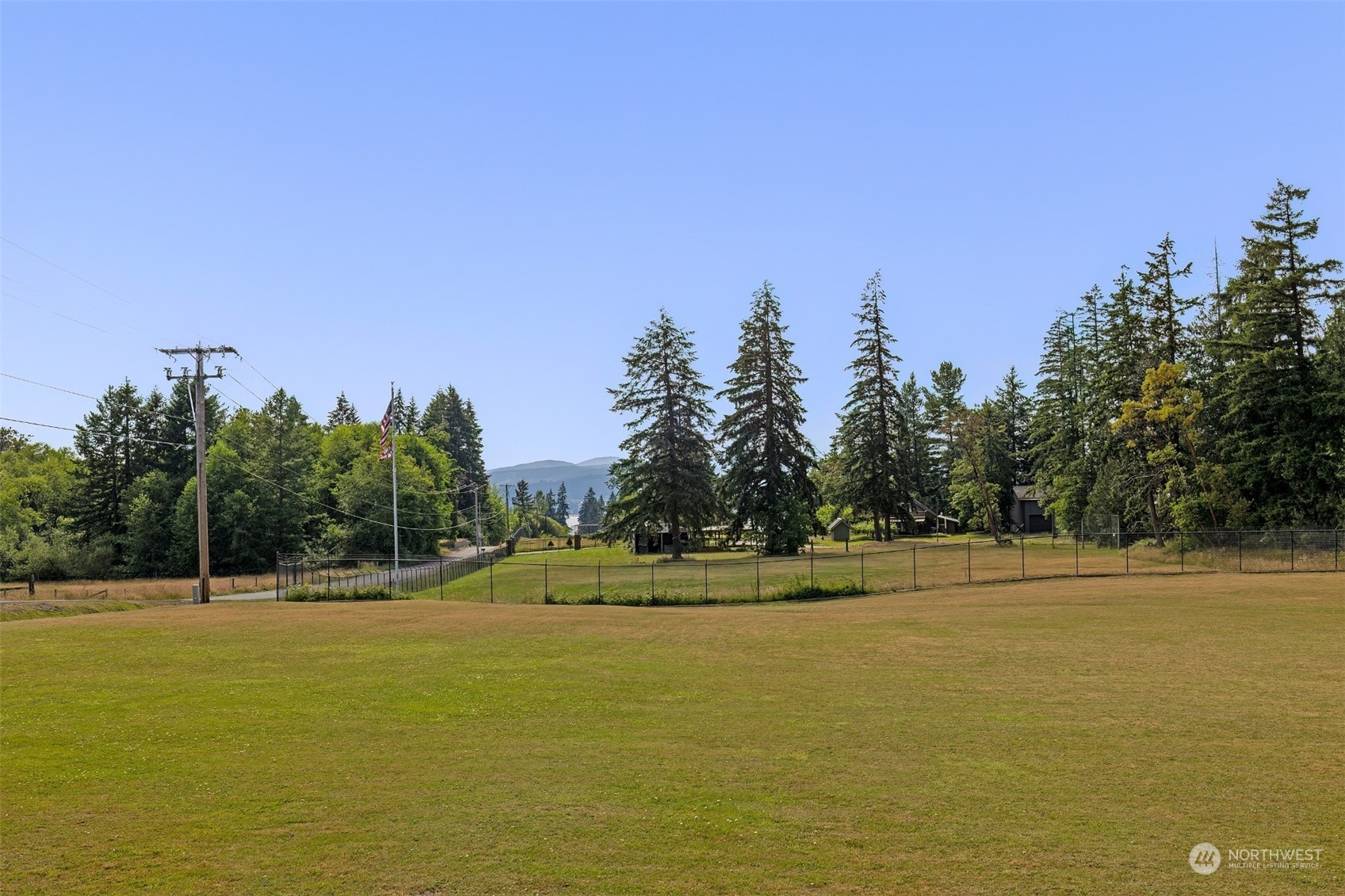 4763 East Collins Road Port Orchard, WA 98366 - Photo 26 of 30 Gallery Image 26