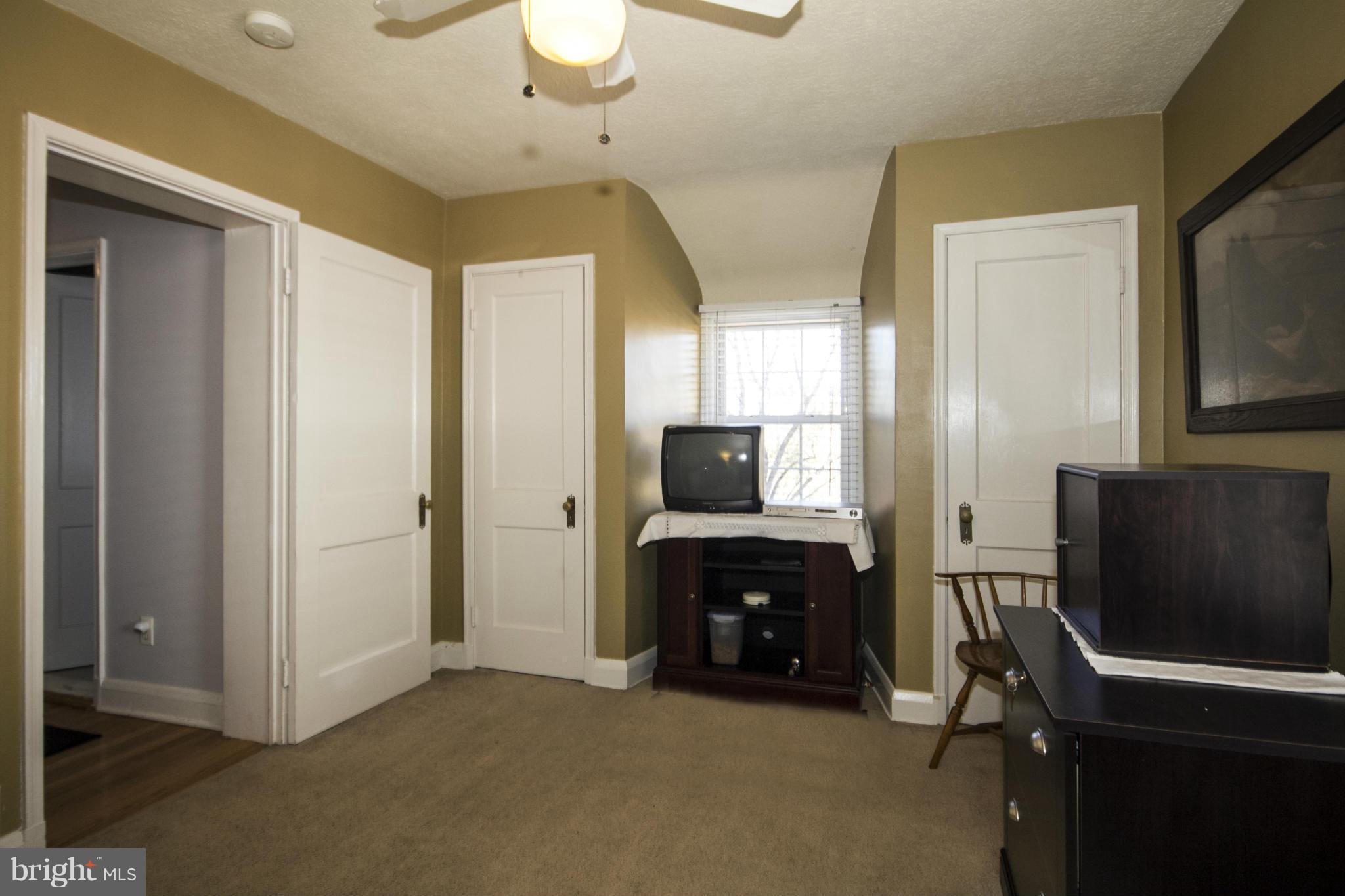 924 Adana Road Baltimore, MD 21208 - Photo 18 of 25 Bedroom 3