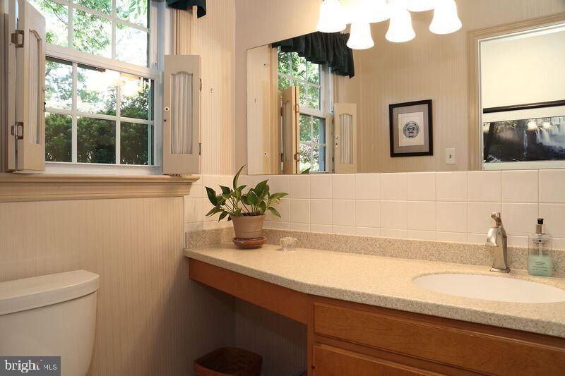2740 Old Orchard Road Lancaster, PA 17601 - Photo 16 of 27
