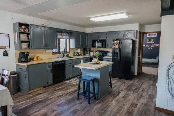 $259,000 | 220 Christina Street, Fairmont, MN 56031