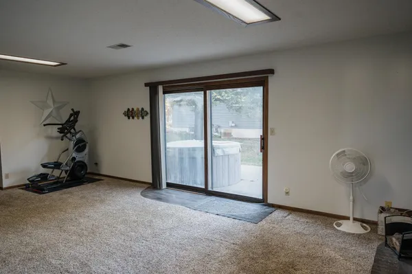 $259,000 | 220 Christina Street, Fairmont, MN 56031