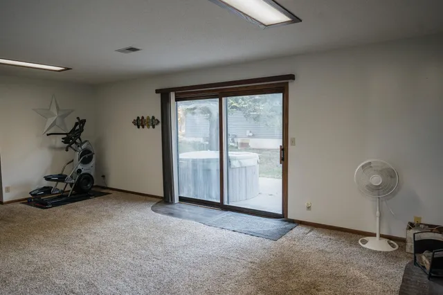 $286,000 | 220 Christina Street, Fairmont, MN 56031