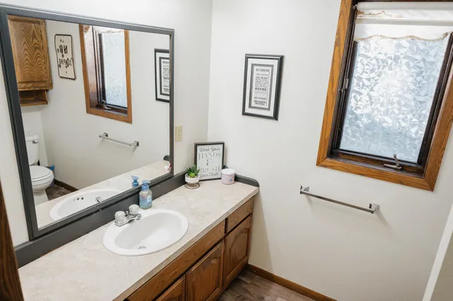 $286,000 | 220 Christina Street, Fairmont, MN 56031