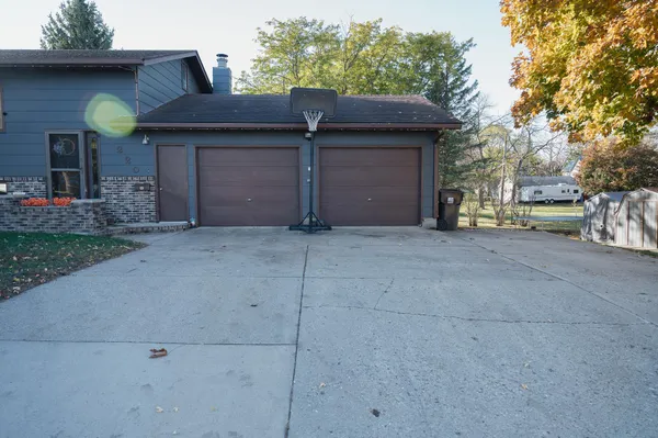 $259,000 | 220 Christina Street, Fairmont, MN 56031