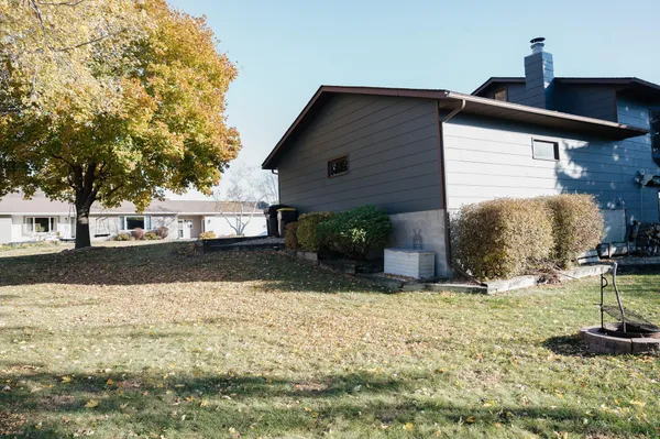$259,000 | 220 Christina Street, Fairmont, MN 56031