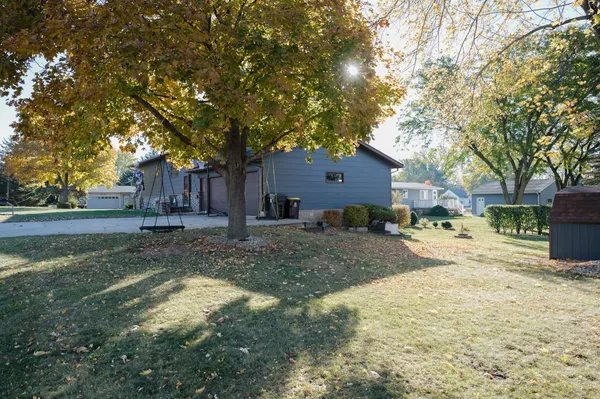 $259,000 | 220 Christina Street, Fairmont, MN 56031