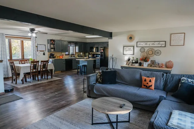 $286,000 | 220 Christina Street, Fairmont, MN 56031