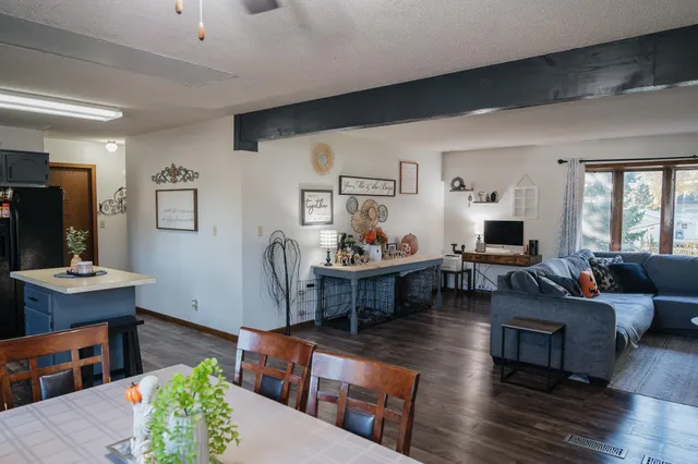 $286,000 | 220 Christina Street, Fairmont, MN 56031