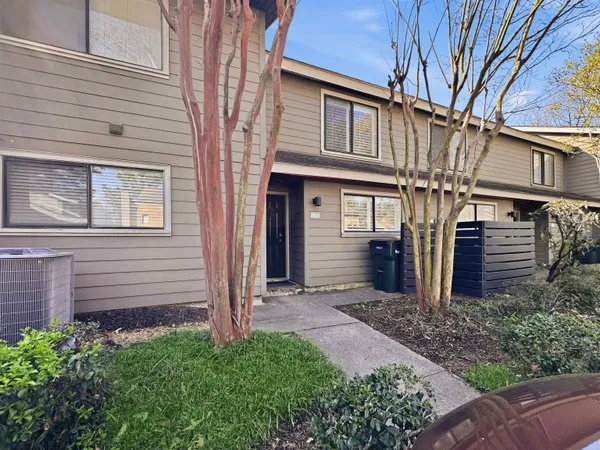 $239,000 | 1837 Eagle Branch Cove, Unit 45, Germantown, TN 38138