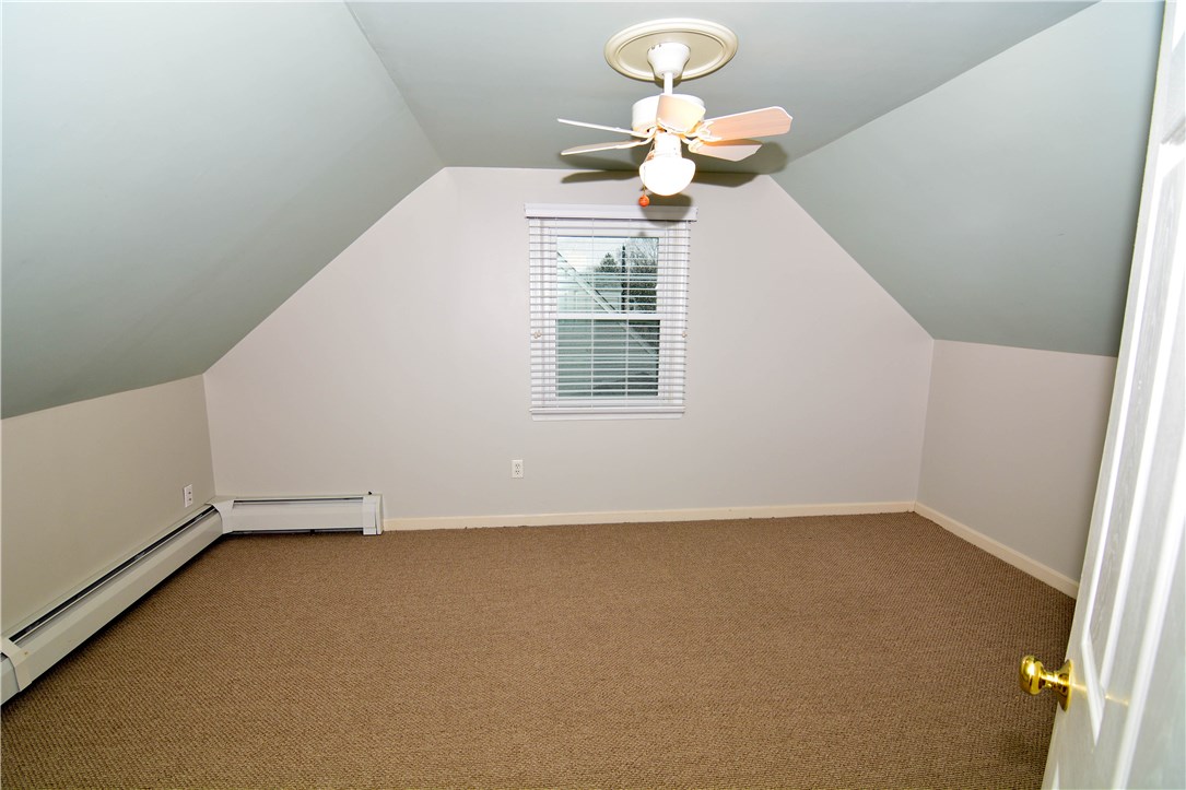 14 Saxonia Road Cranston, RI 02920 - Photo 17 of 24 Gallery Image 17