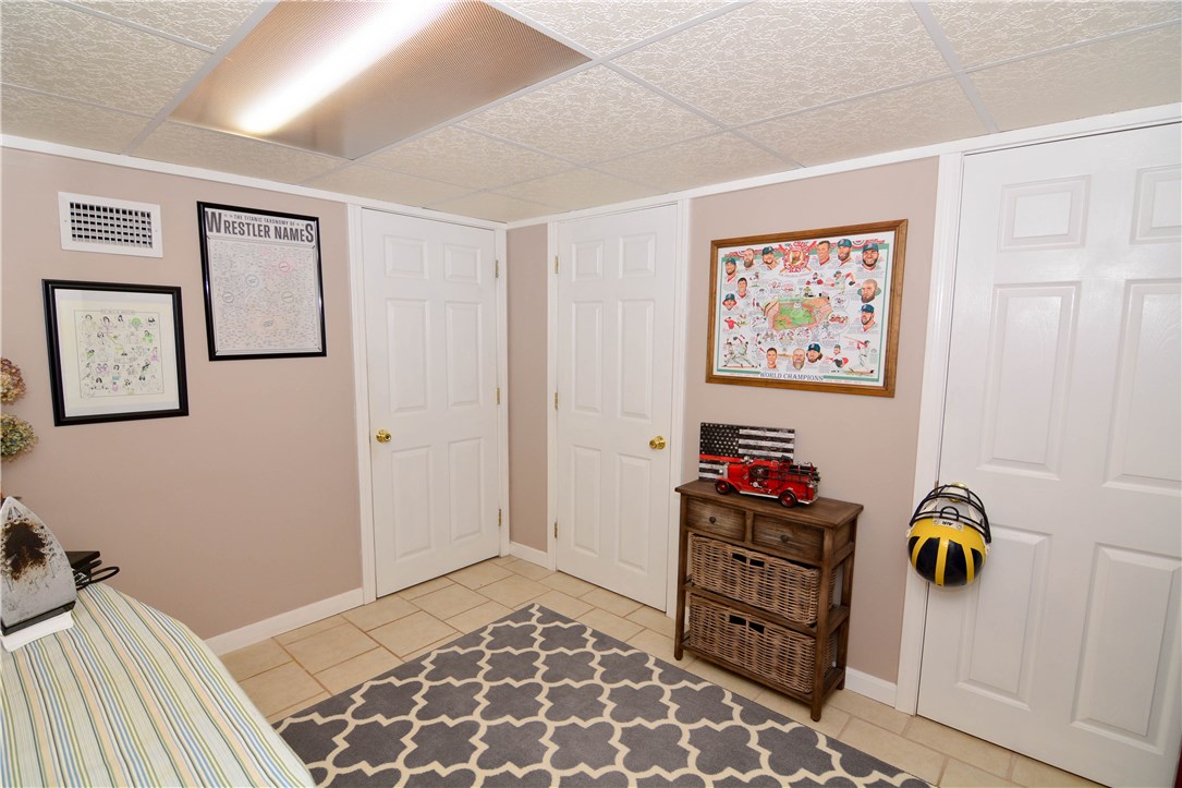 14 Saxonia Road Cranston, RI 02920 - Photo 22 of 24 Gallery Image 22