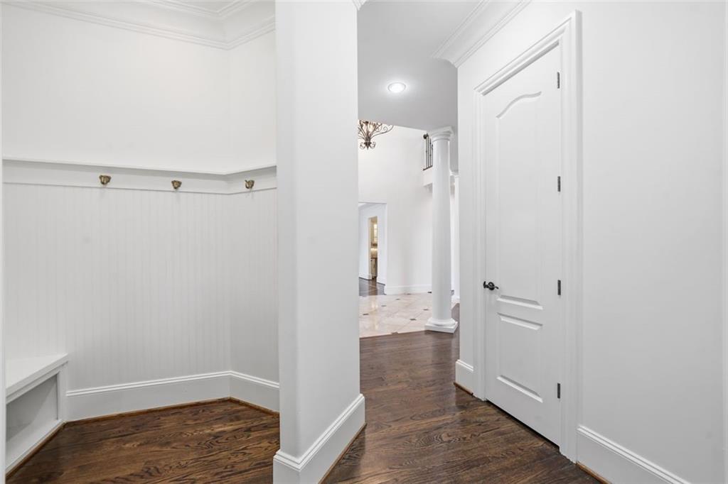 7611 Regency Circle Sandy Springs, GA 30350 - Photo 15 of 74 a view of bathroom with shower