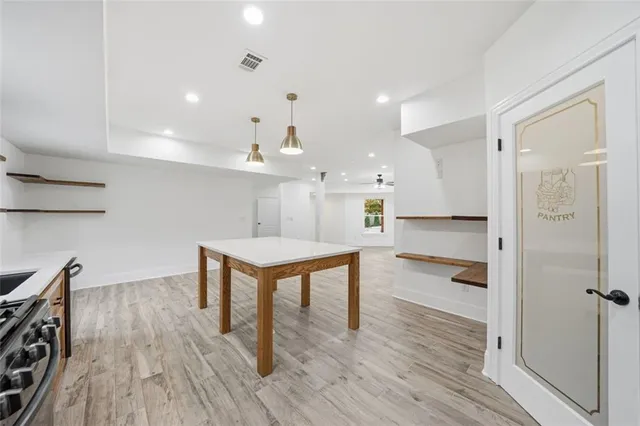 $1,800,000 | 7611 Regency Circle, Sandy Springs, GA 30350