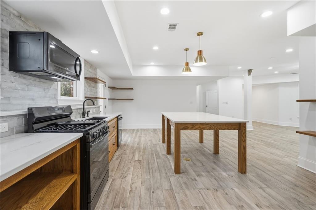 7611 Regency Circle Sandy Springs, GA 30350 - Photo 62 of 74