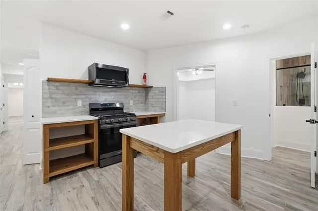 $1,800,000 | 7611 Regency Circle, Sandy Springs, GA 30350