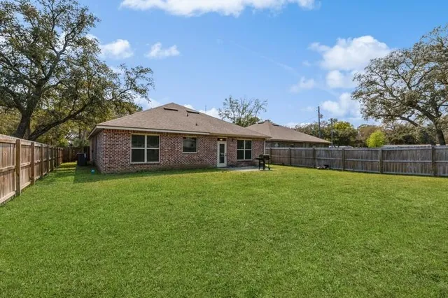 $470,000 | 2 B Newcastle Drive, Fort Walton Beach, FL 32547