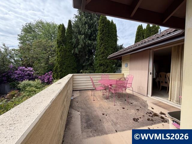 1344 Regency Drive Eugene, OR 97401 - Photo 13 of 49