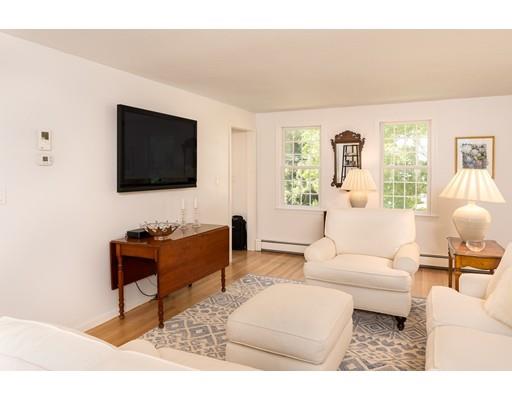 9 Fieldstone Road Scituate, MA 02066 - Photo 5 of 34 Gallery Image 5